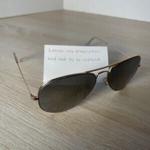 Ray-Ban RB3025 Gold Aviator Large Metal Sunglasses 001/58 58-14 Excellent Cond